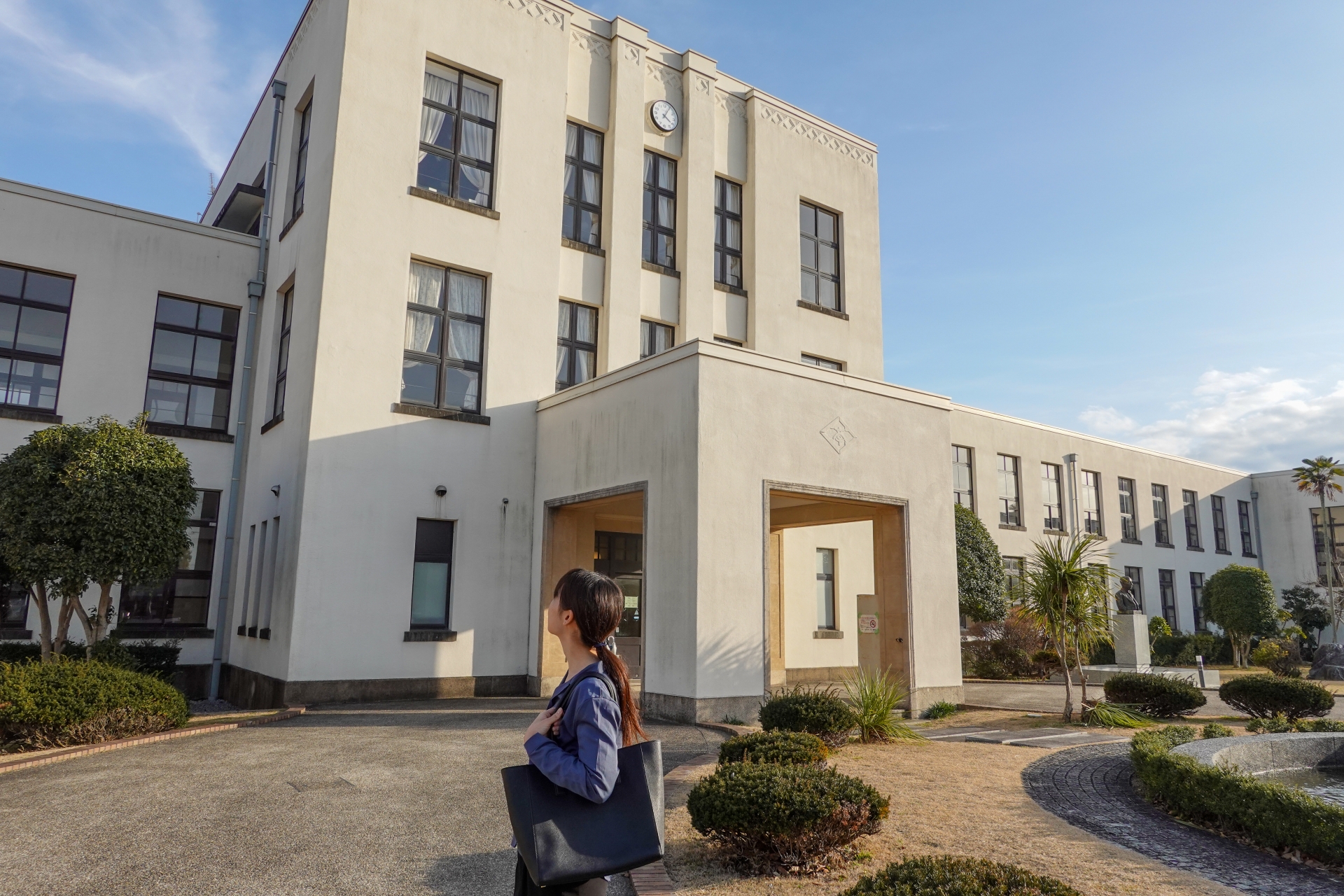 看護の夢を叶える岐阜市立看護専門学校入試ガイド】合格から学校生活